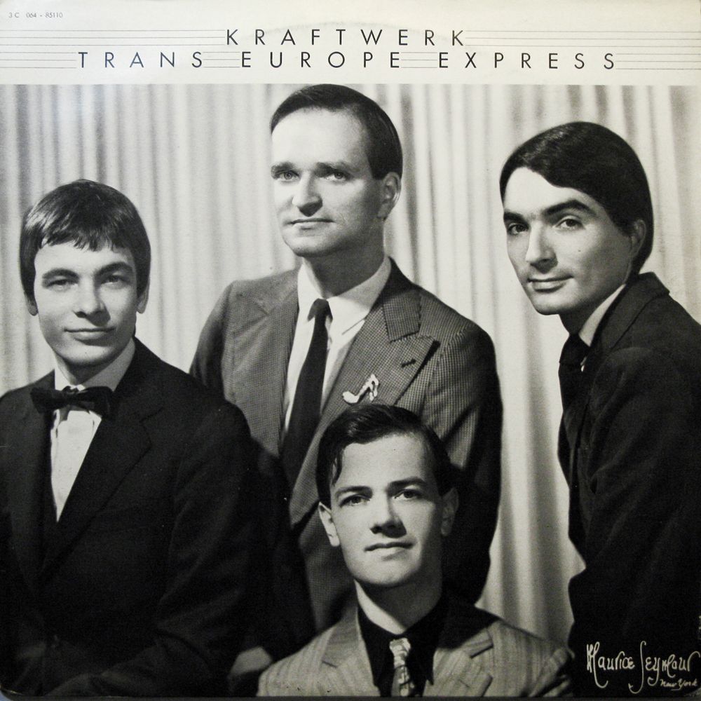 Музыка на компакт-дисках: Kraftwerk - Trans Europe Express (1977)